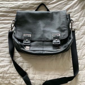 Black Leather Messenger Bag - Banana Republic